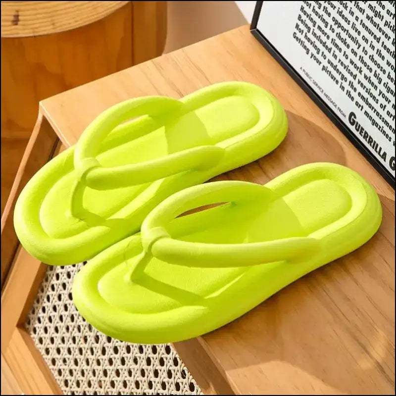 Soft Sole Platform Flip Flops for Women – Summer Beach Non-Slip Cloud Slippers Thick Clip Toe Bathroom Slides Sandals