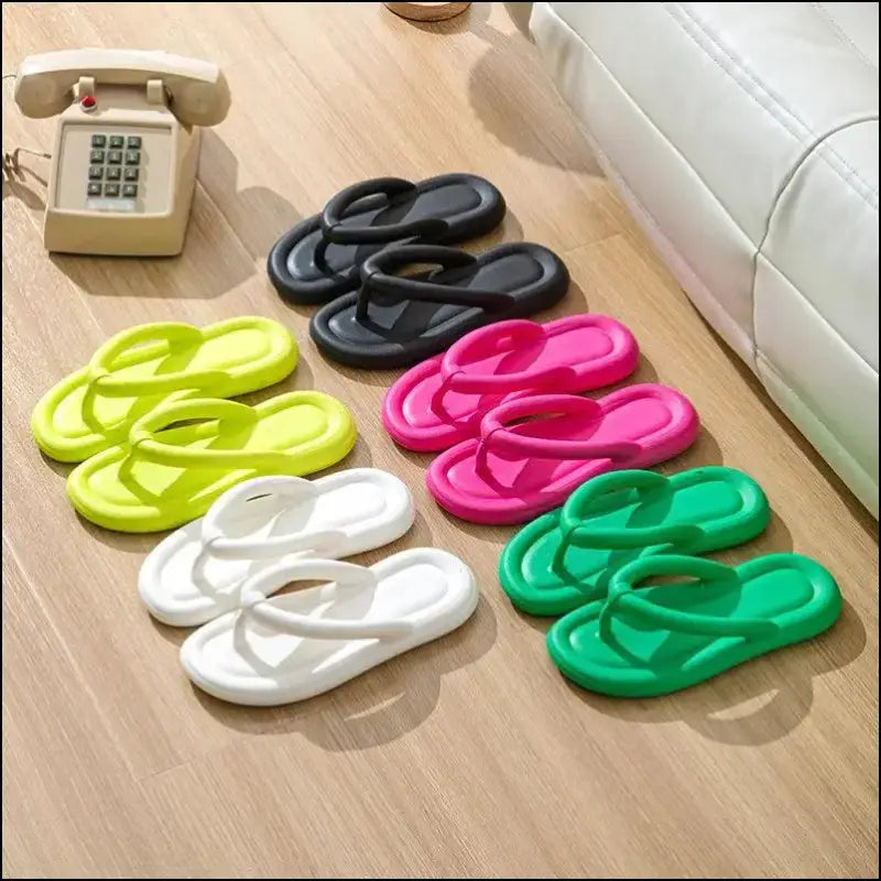 Soft Sole Platform Flip Flops for Women – Summer Beach Non-Slip Cloud Slippers Thick Clip Toe Bathroom Slides Sandals