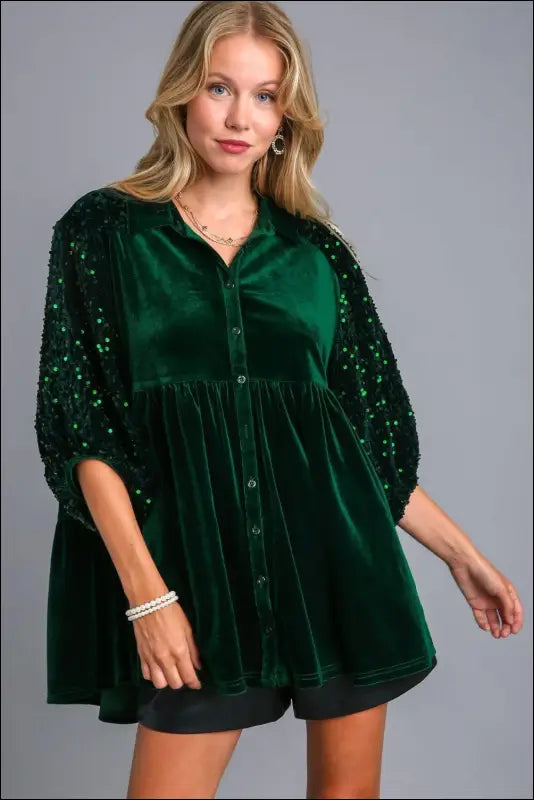 Umgee Sequin Detail Tiered Back Half Sleeve Shirt - Hunter Green / S