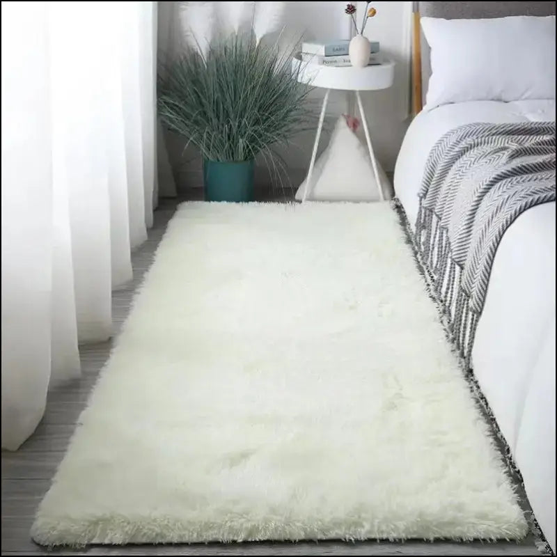 VIKAMA Silk Wool Rugs for Women’s Bedroom Soft Floor Mats Luxurious Room Carpet Foot Bed Sleeping Area