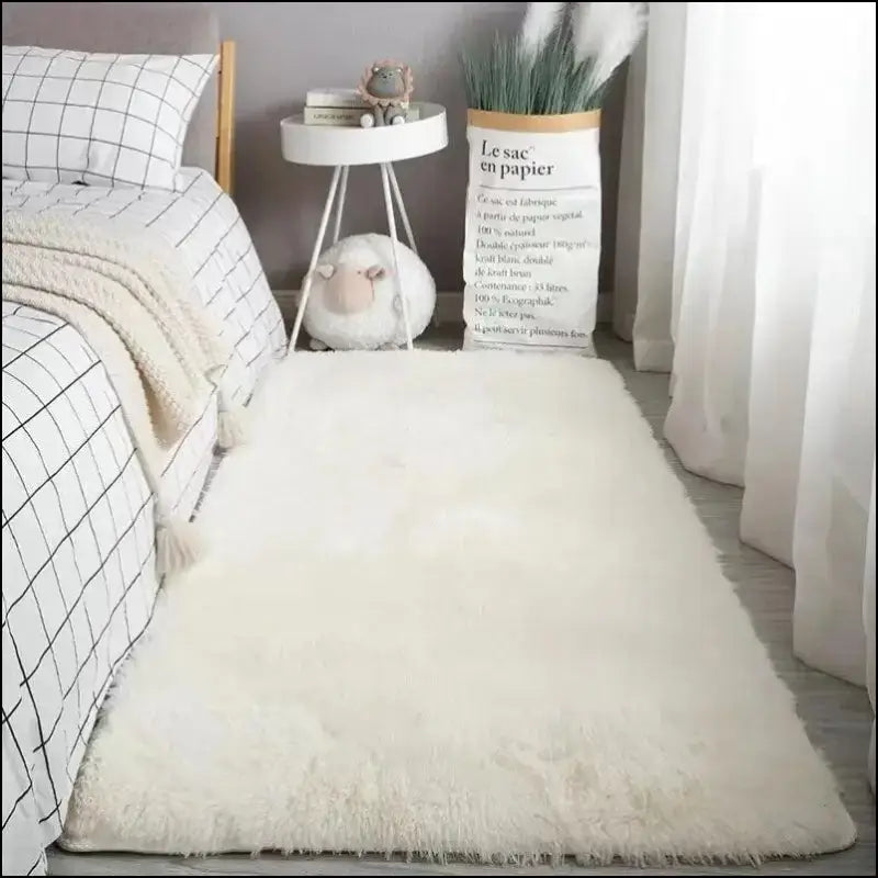 VIKAMA Silk Wool Rugs for Women’s Bedroom Soft Floor Mats Luxurious Room Carpet Foot Bed Sleeping Area