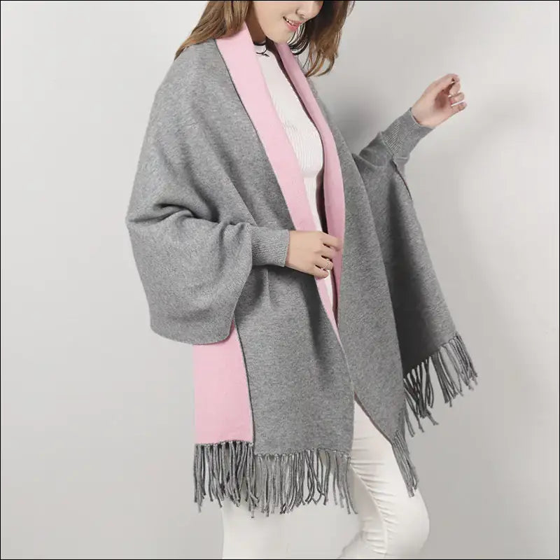 Win Winter Reversible Poncho With Fringes