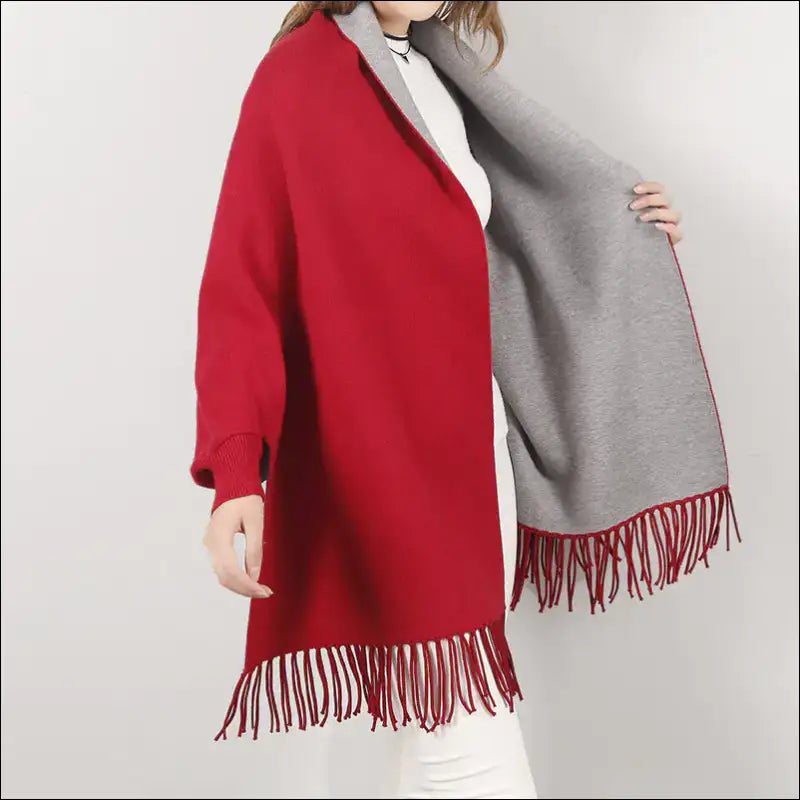 Win Winter Reversible Poncho With Fringes