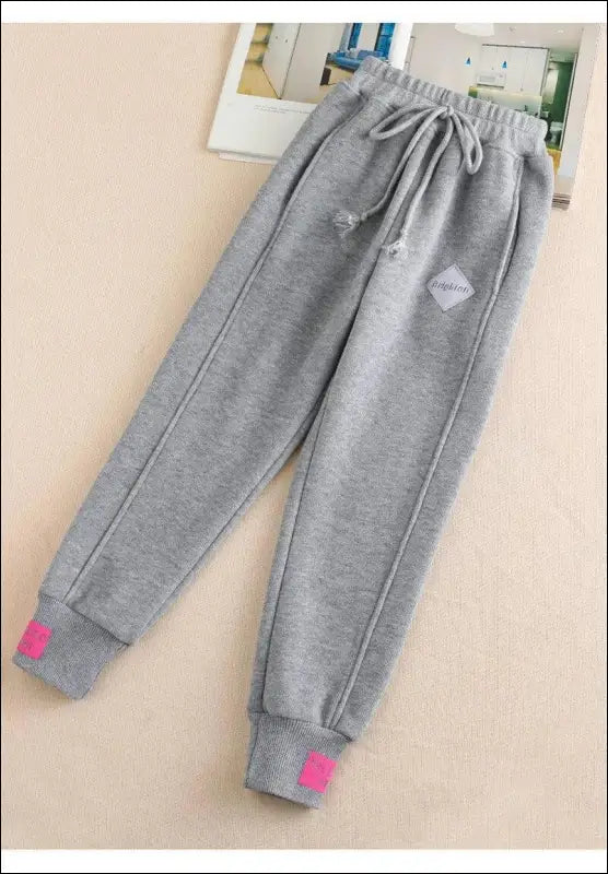 ’Women’s Oversized Gray Sweatpants - Thick Winter Joggers Baggy Streetwear Sports Trousers’ - Women’s