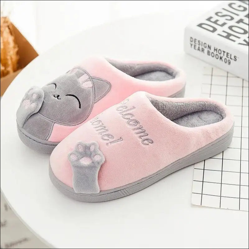 Women’s Winter Warm Plush Cat Slippers - Furry Indoor Home Shoes with Round Toe Design for Bedroom & Floor Comfort