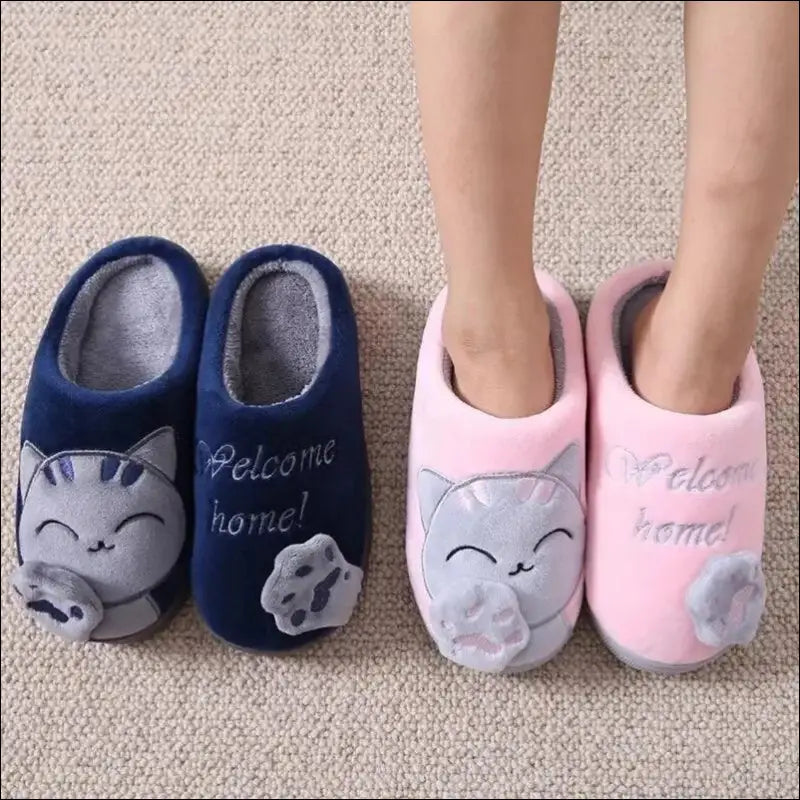 Women’s Winter Warm Plush Cat Slippers - Furry Indoor Home Shoes with Round Toe Design for Bedroom & Floor Comfort