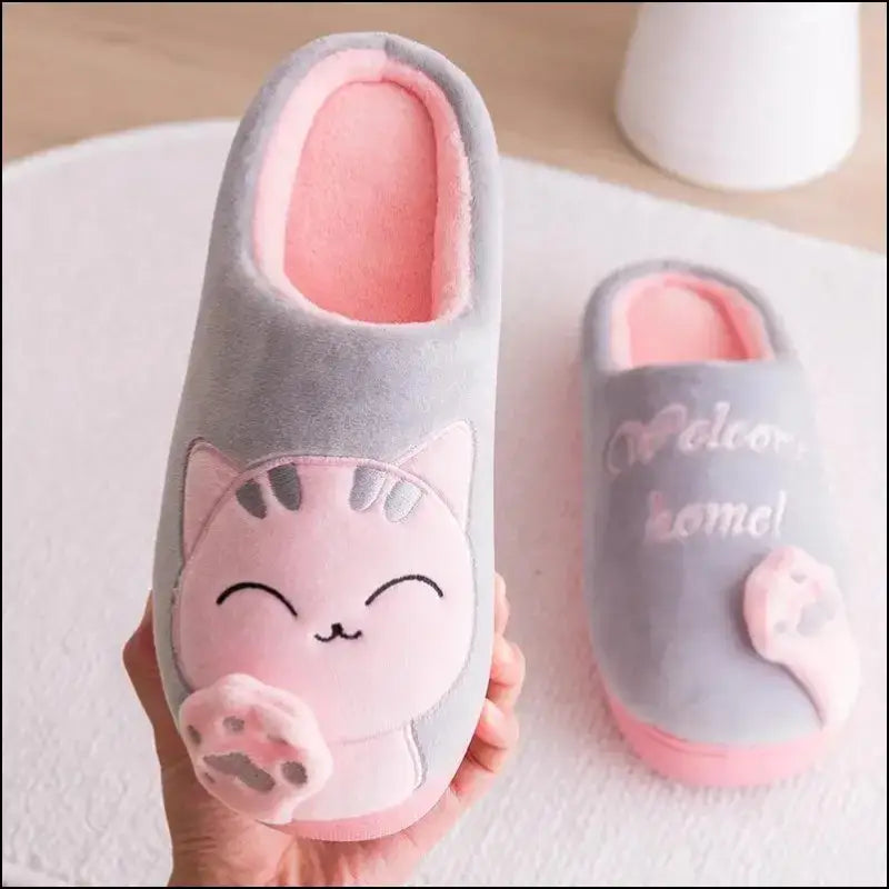Women’s Winter Warm Plush Cat Slippers - Furry Indoor Home Shoes with Round Toe Design for Bedroom & Floor Comfort