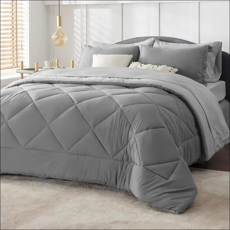 ’Bedsure Reversible Comforter Set - Complete Bed in a Bag with Sheets & Pillowcases for Queen King Full Twin’