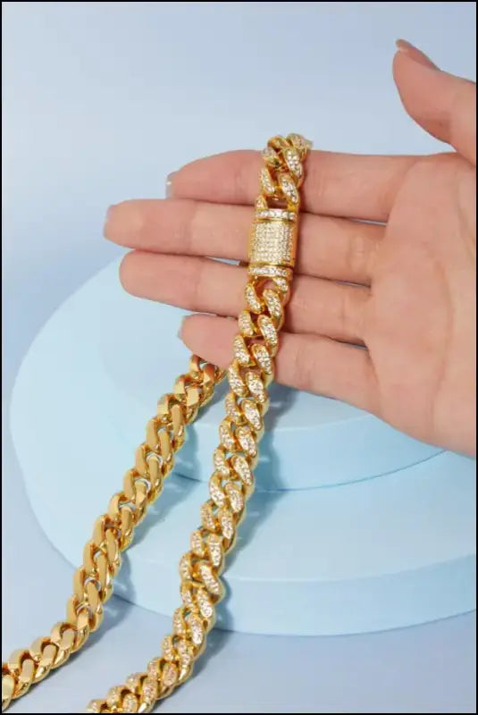 Brass Curb Chain Necklace - Gold / One Size