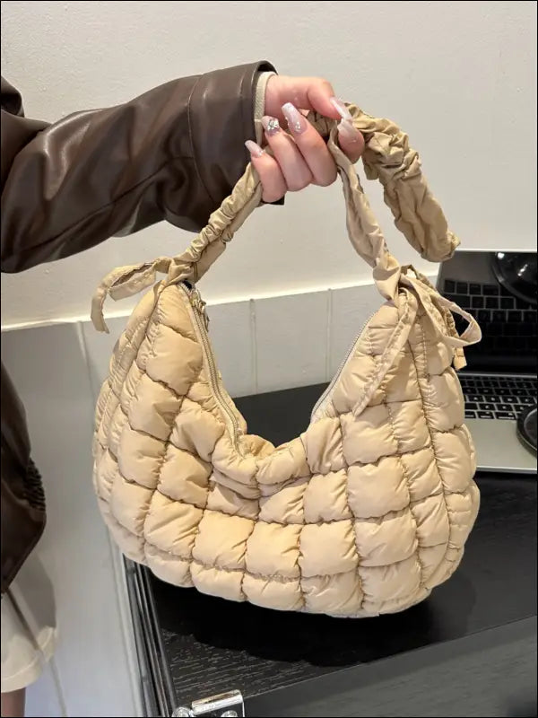 Bubble Texture Ruched Strap Quilted Shoulder Bag