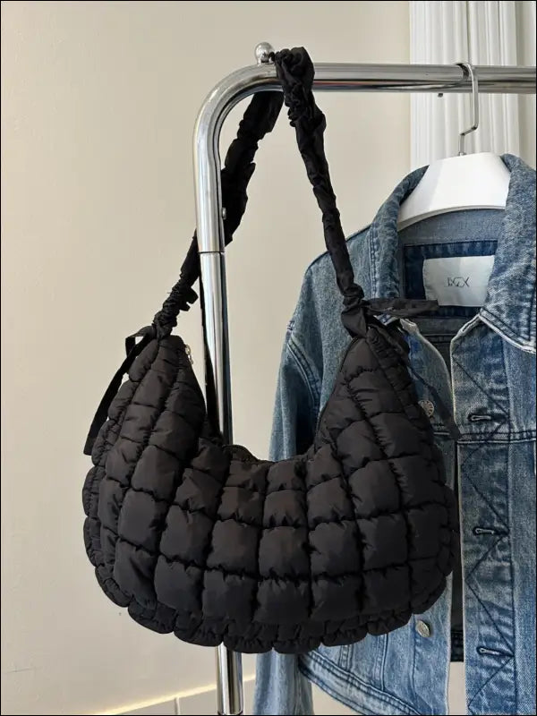 Bubble Texture Ruched Strap Quilted Shoulder Bag - Black / One Size