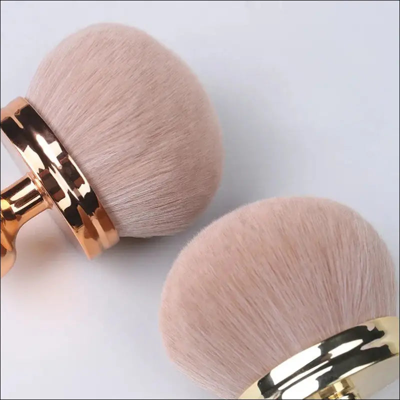 Extra Large Body Makeup Brush for Self Tanner Leg Bronzer Oval-shaped Flawless Kabuki Foundation