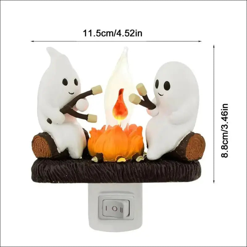 Fashionable Ghost Campfire Nightlight | Flickering Plug-In Halloween Pumpkin Night Light for Spooky Decor - US / ITALY