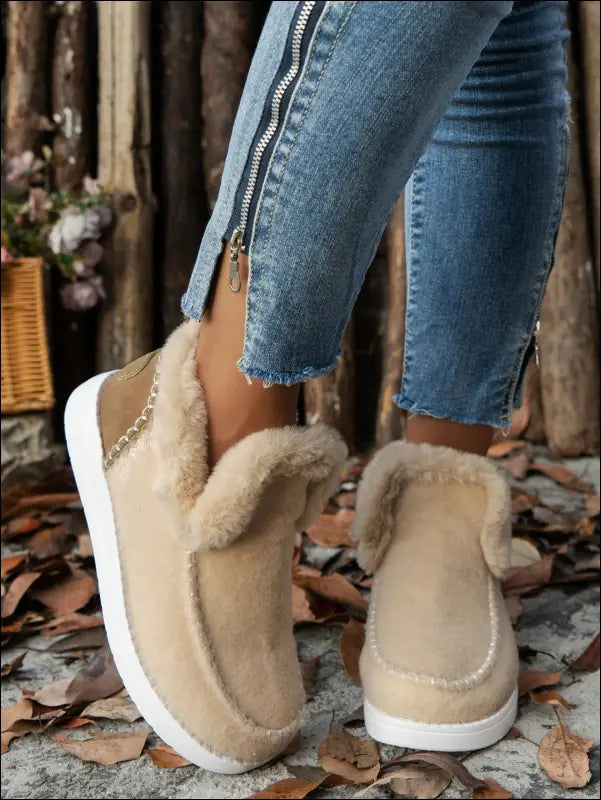 Furry Suede Round Toe Flat Sneakers - Beige / 36(US5)