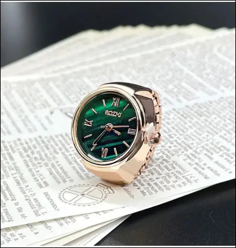 Hot Selling Vintage Finger Watch Ring – Creative Quartz Movement Fashion Accessory for Men & Women