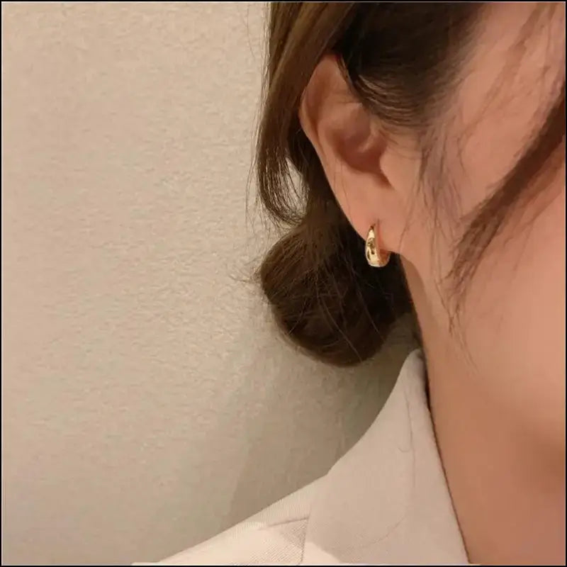 Huitan Fashion Metal Hoop Earrings for Women - Simple Versatile Jewelry Everyday Wear Statement Ear Accessories Young
