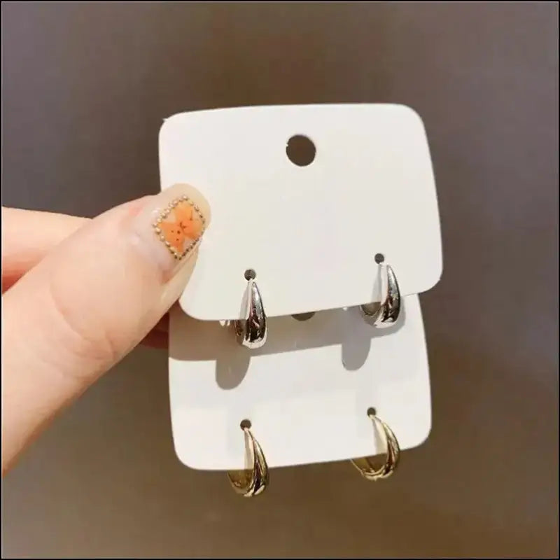 Huitan Fashion Metal Hoop Earrings for Women - Simple Versatile Jewelry Everyday Wear Statement Ear Accessories Young