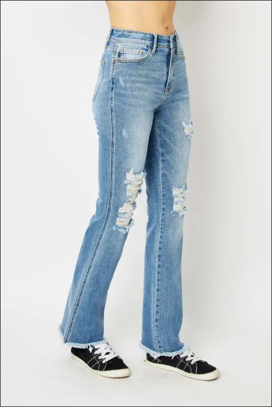 Judy Blue Full Size Distressed Raw Hem Bootcut Jeans - Medium / 15(32)