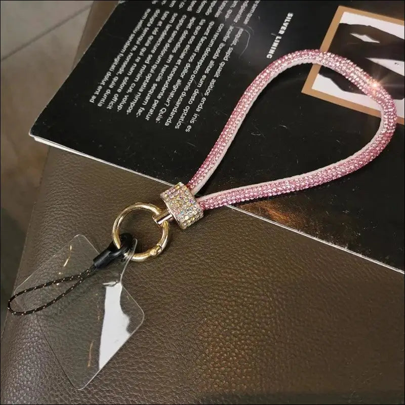 Luxury Rhinestone Mobile Phone Lanyard – High-End Diamond-Encrusted Antiloss Wrist Chain