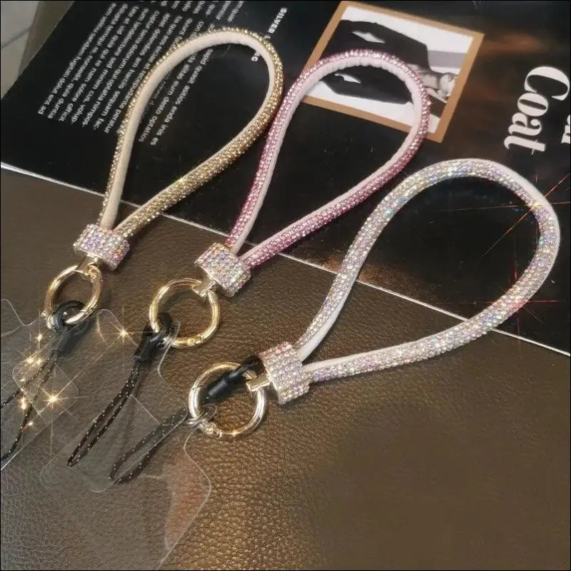 Luxury Rhinestone Mobile Phone Lanyard – High-End Diamond-Encrusted Antiloss Wrist Chain