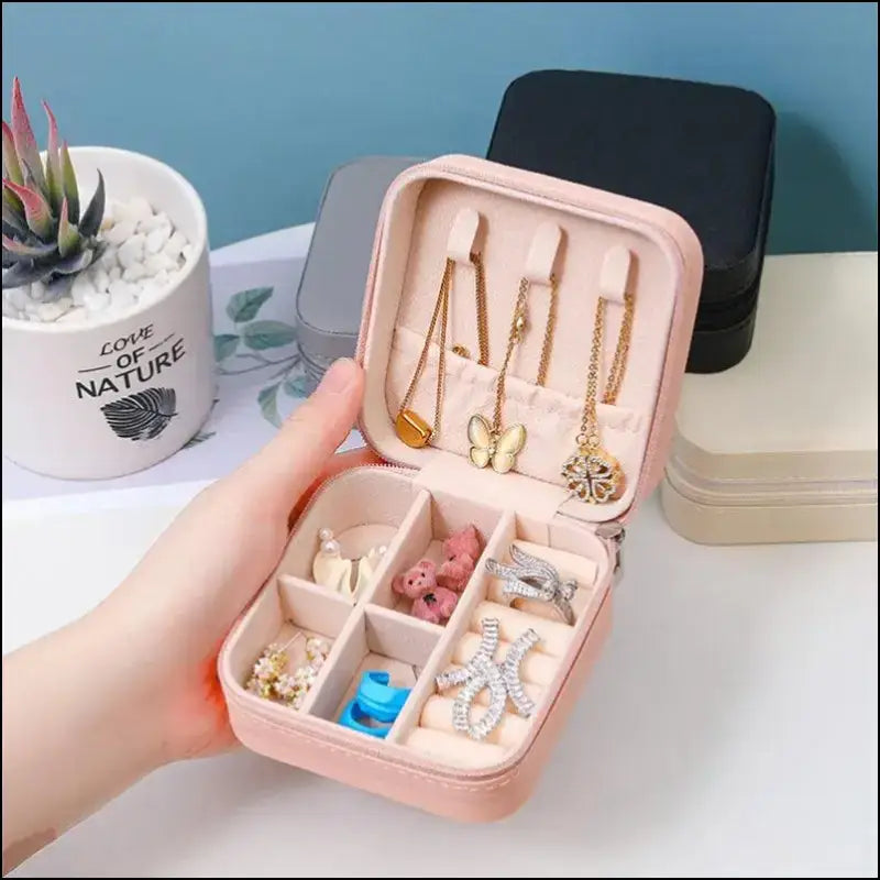 Portable Mini Jewelry Storage Box Travel Organizer Case Leather Earrings Necklace Ring Display