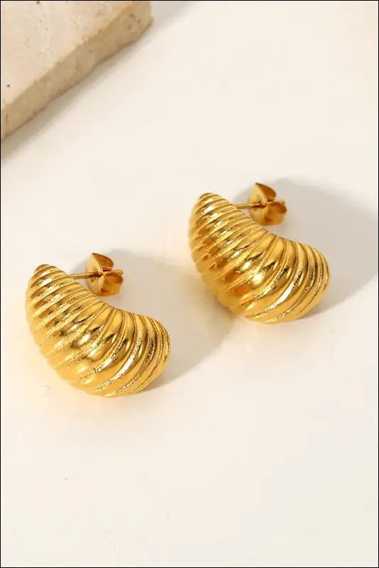 Shell Shore Spiral Stud Earrings - Gold / One Size