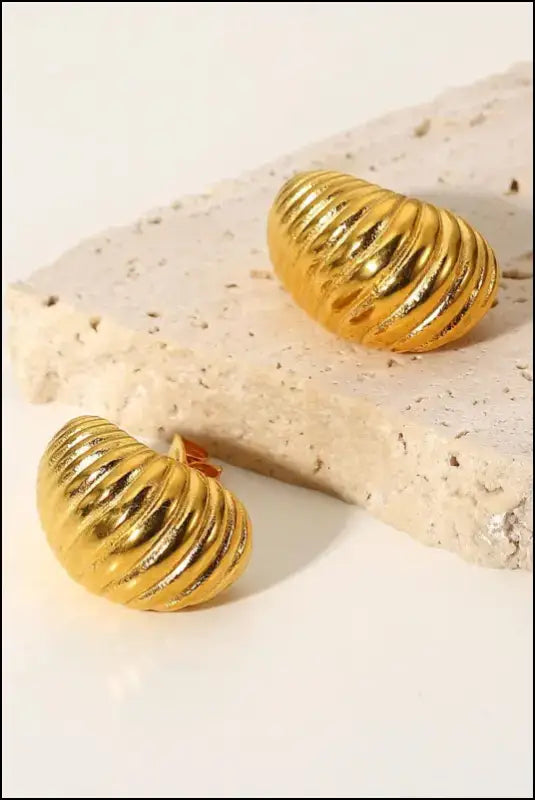 Shell Shore Spiral Stud Earrings - Gold / One Size