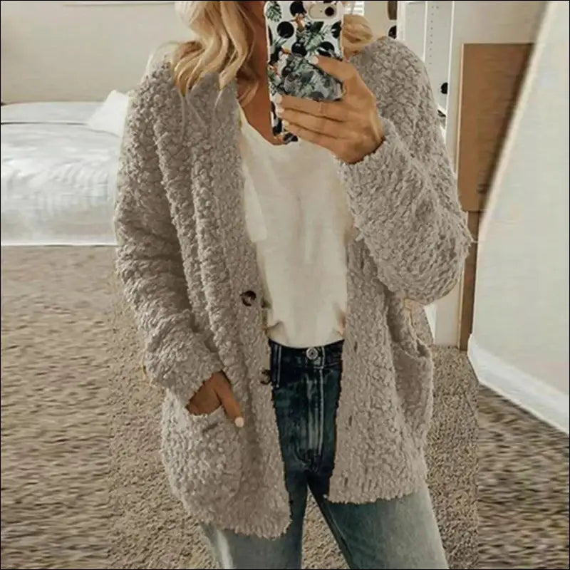 Solid Color Women’s Top with Pockets Sweater Jacket Women Plus Size Casual Outerwear for Elegant Button Cardigan