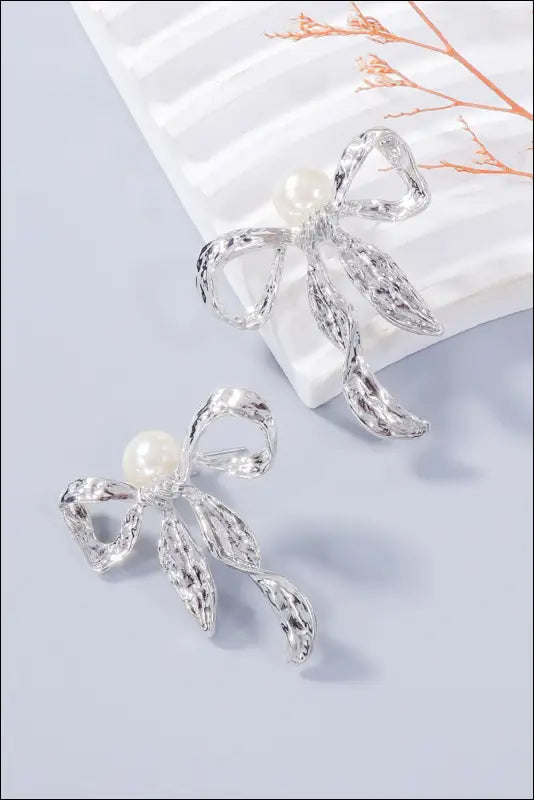 Synthetic Pearl Necklace Bow and Earrings Jewelry Set
