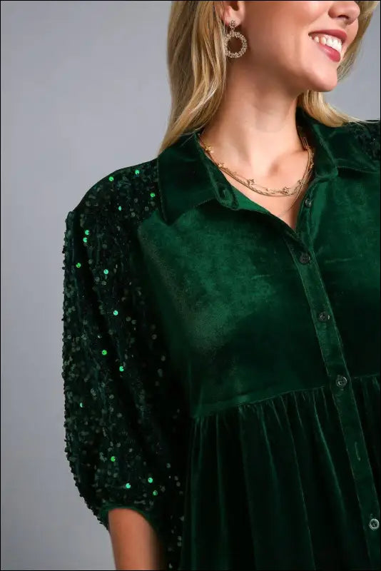 Umgee Sequin Detail Tiered Back Half Sleeve Shirt