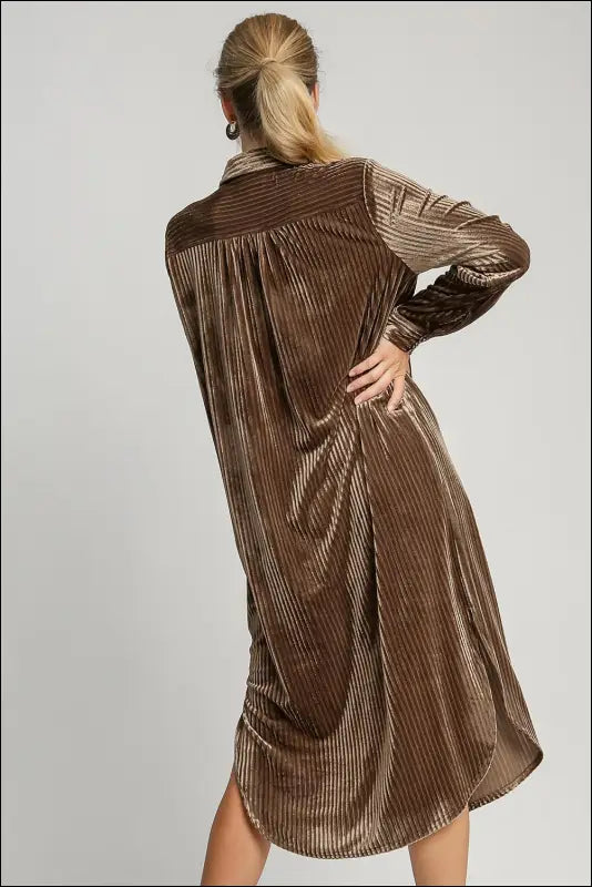 Umgee Texture Curved Hem Button Down Shirt Dress