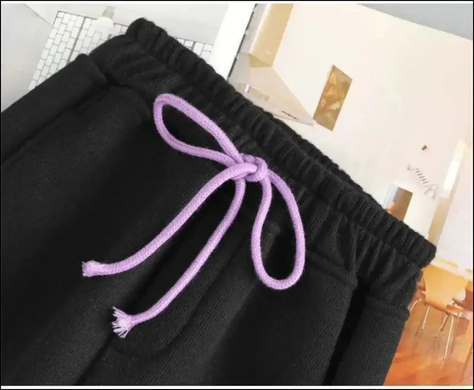 ’Women’s Oversized Gray Sweatpants - Thick Winter Joggers Baggy Streetwear Sports Trousers’ - Women’s