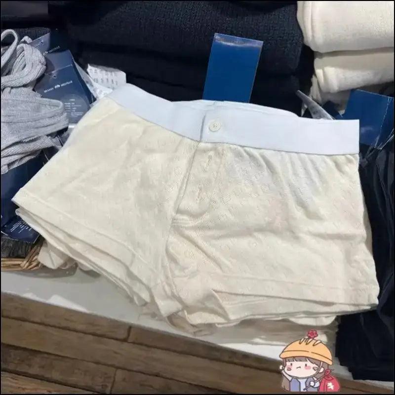 ’Women’s Vintage Low-Waist Cotton Shorts - Soft Button-Front Chic Summer Bottoms (2023)’ - color32 / One Size