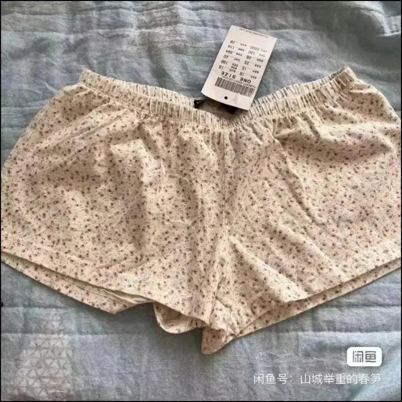 ’Women’s Vintage Low-Waist Cotton Shorts - Soft Button-Front Chic Summer Bottoms (2023)’ - color52 / One Size