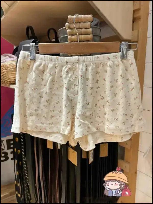 ’Women’s Vintage Low-Waist Cotton Shorts - Soft Button-Front Chic Summer Bottoms (2023)’ - color24 / One Size