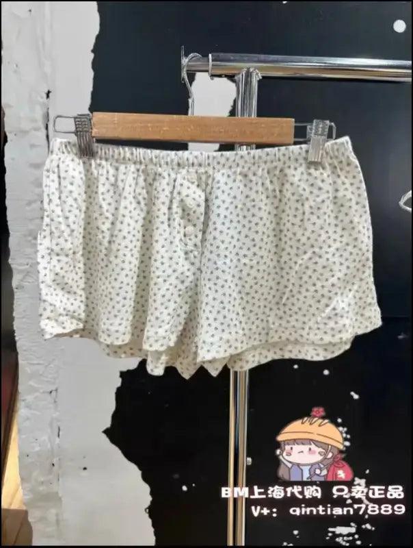 ’Women’s Vintage Low-Waist Cotton Shorts - Soft Button-Front Chic Summer Bottoms (2023)’ - color16 / One Size
