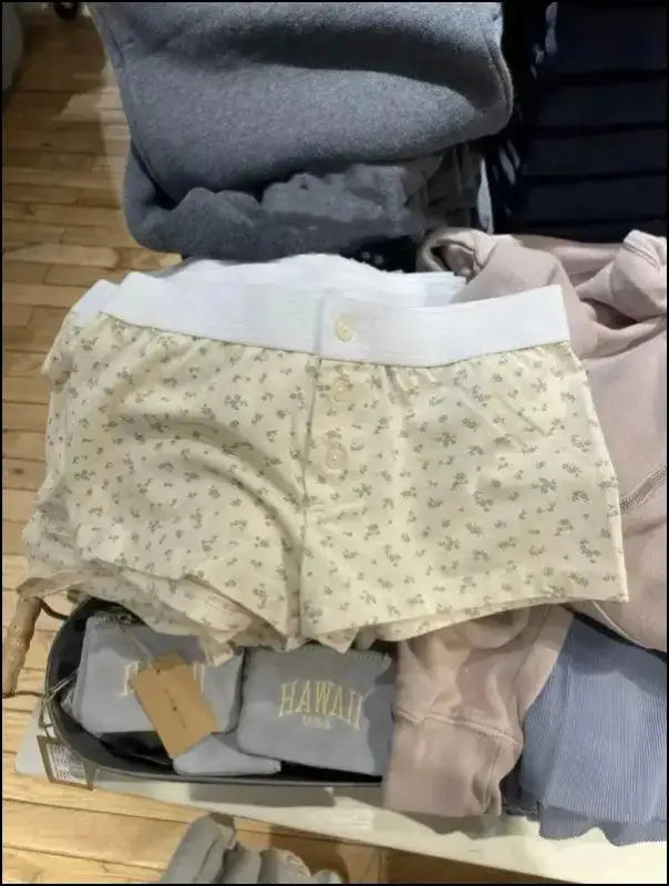 ’Women’s Vintage Low-Waist Cotton Shorts - Soft Button-Front Chic Summer Bottoms (2023)’ - Women Boxer