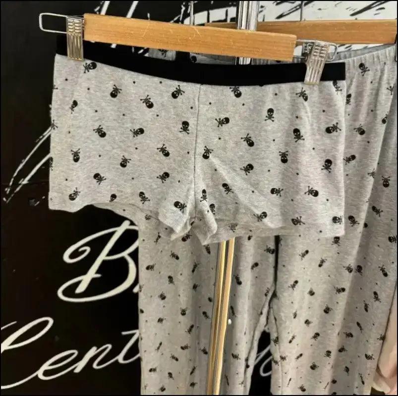 ’Women’s Vintage Low-Waist Cotton Shorts - Soft Button-Front Chic Summer Bottoms (2023)’ - color51 / One Size