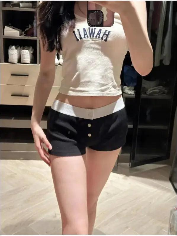 ’Women’s Vintage Low-Waist Cotton Shorts - Soft Button-Front Chic Summer Bottoms (2023)’ - Women Boxer