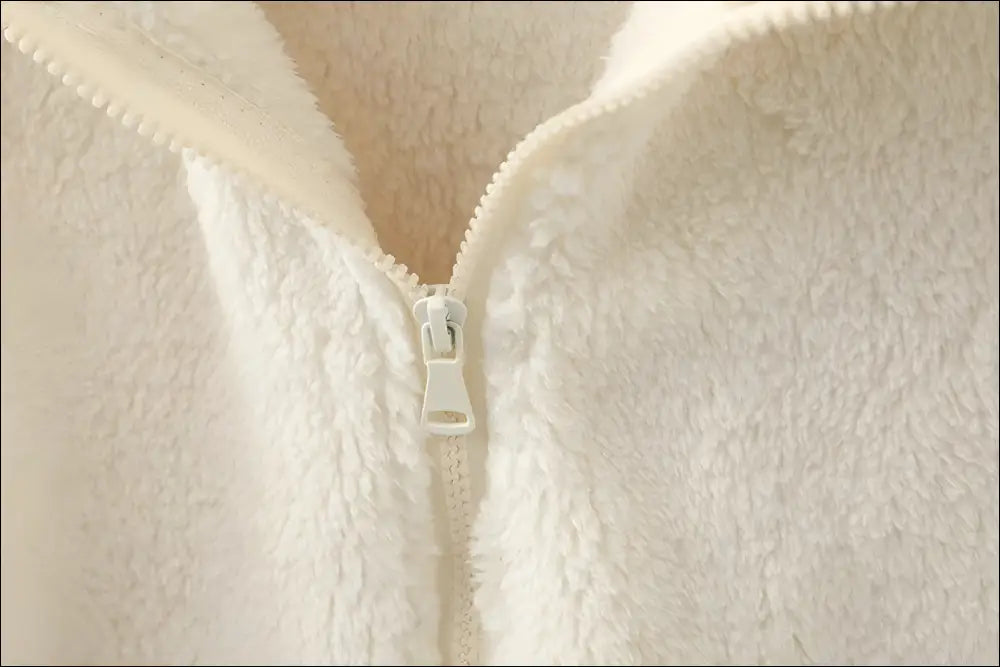 ’Women’s Winter Fleece Coat – Ultra-Warm Double-Sided Coral & Polar Jacket for Cozy Style!’ - Women’s winter