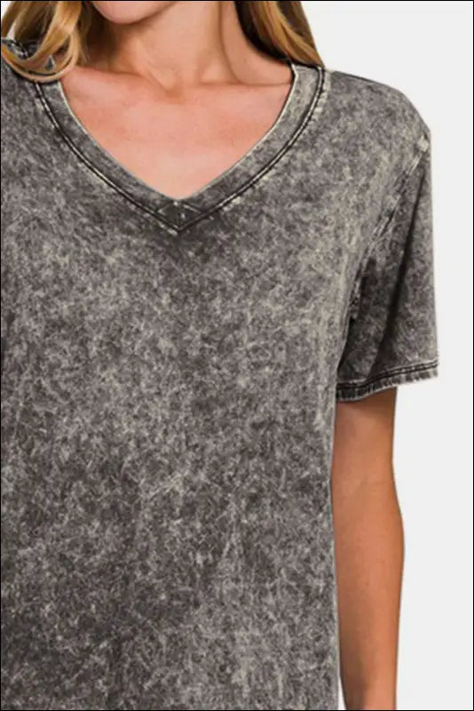 Zenana Full Size Washed Short Sleeve V-Neck T-Shirt